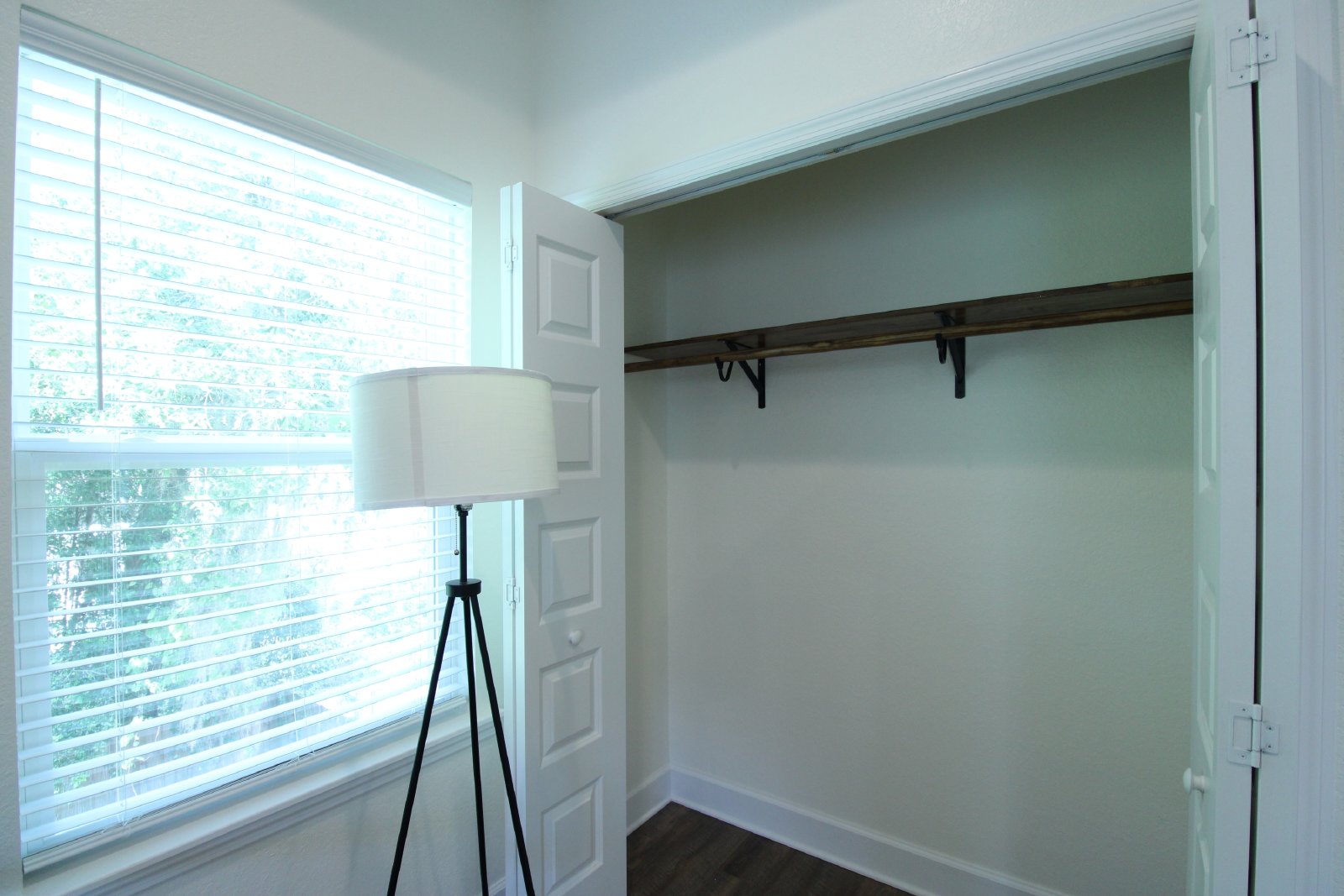 238 Northeast 9th Street - 1 property image