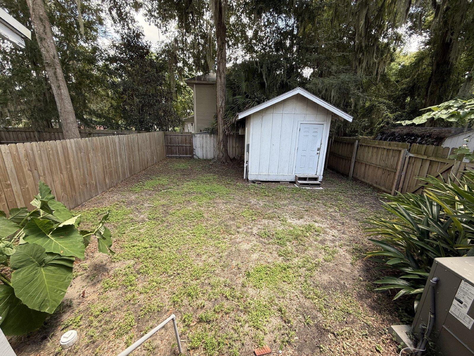 2523 Northwest 6th Street - 1 property image