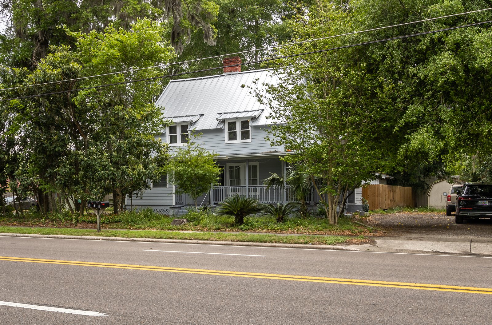 2523 Northwest 6th Street - 1 property image