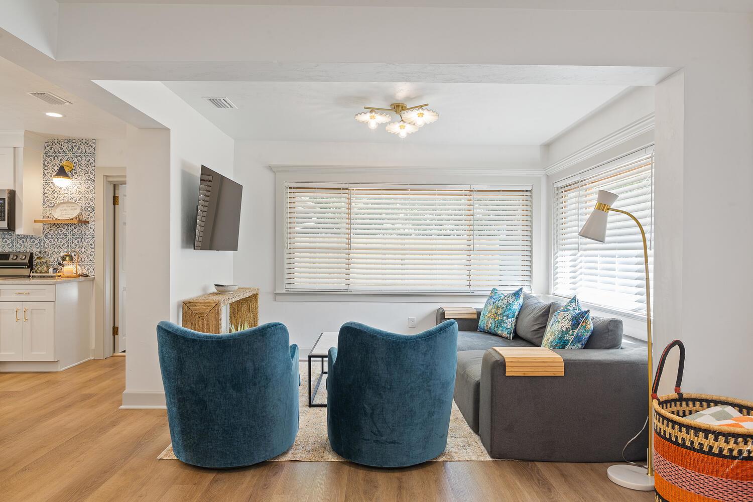 304 Northwest 24th Street - 1 property image