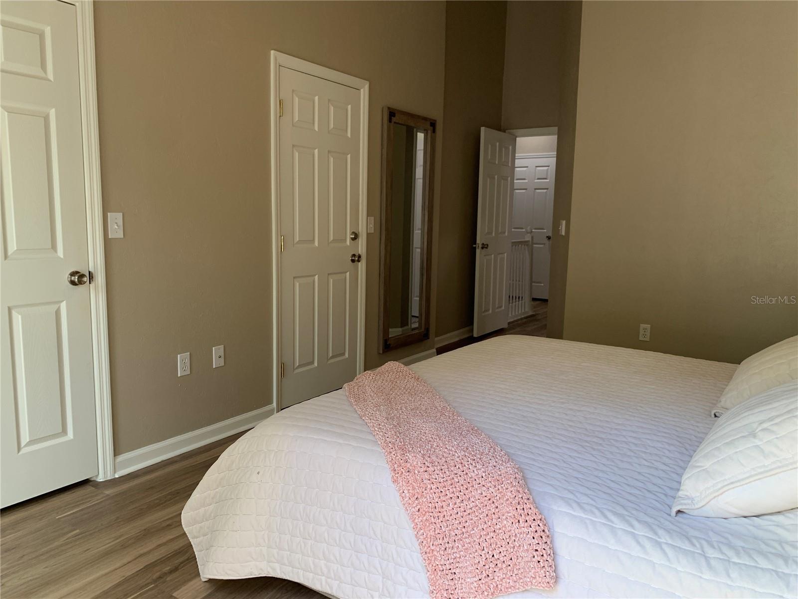 887 Northwest 21st Avenue - 1 property image