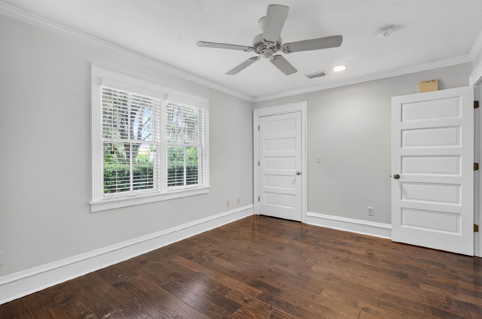 433 Southeast 7th Street - 1 property image