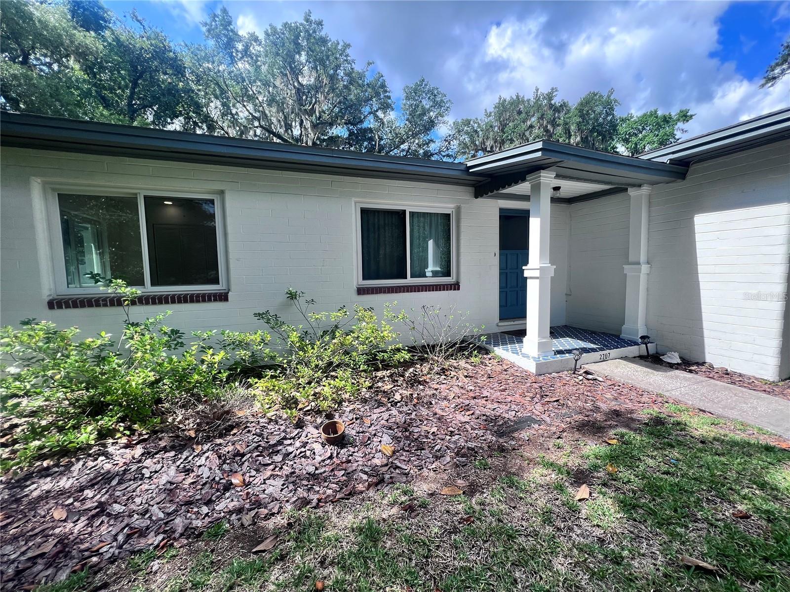 2707 NW 4th Avenue Main House property image