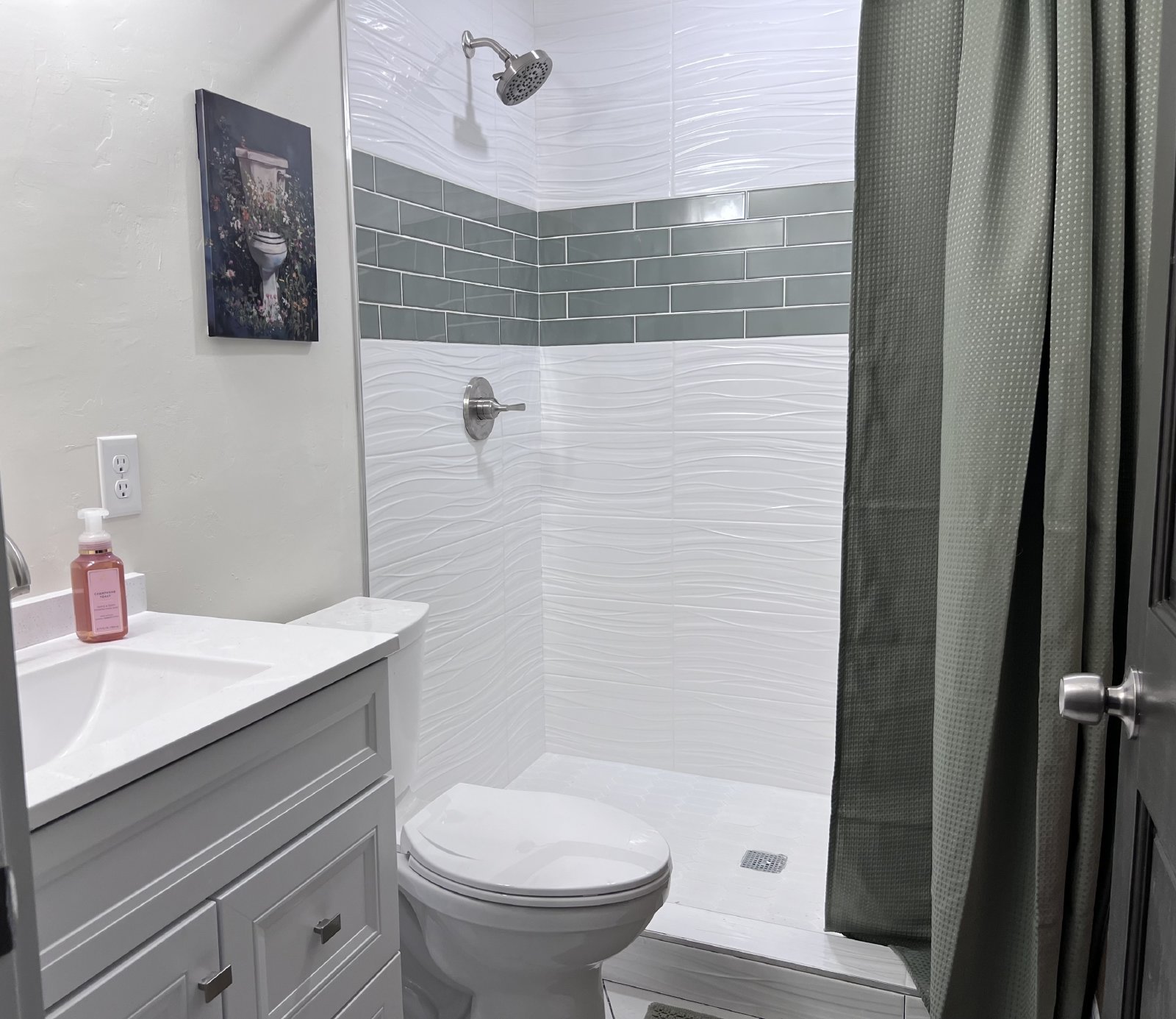 3035 West University Avenue NEW - 1 property image
