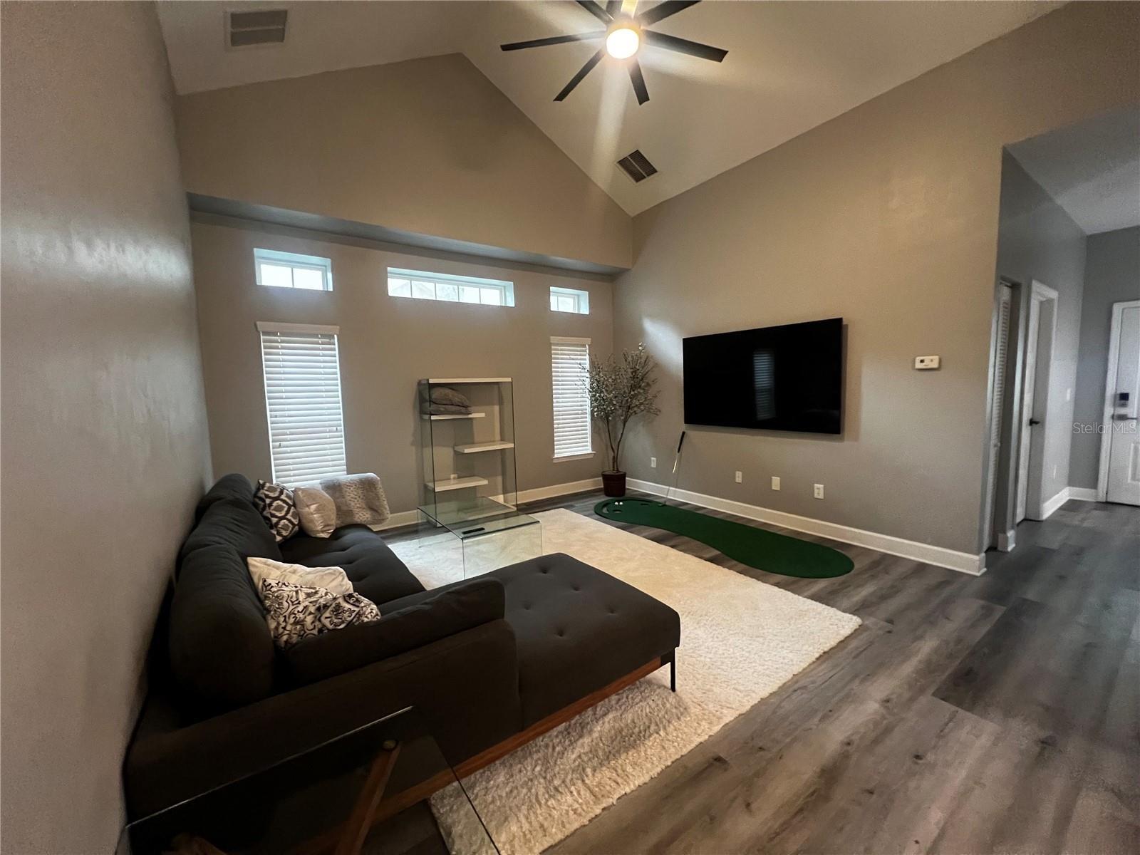 250 Southwest 145th Drive, #21 - 1 property image