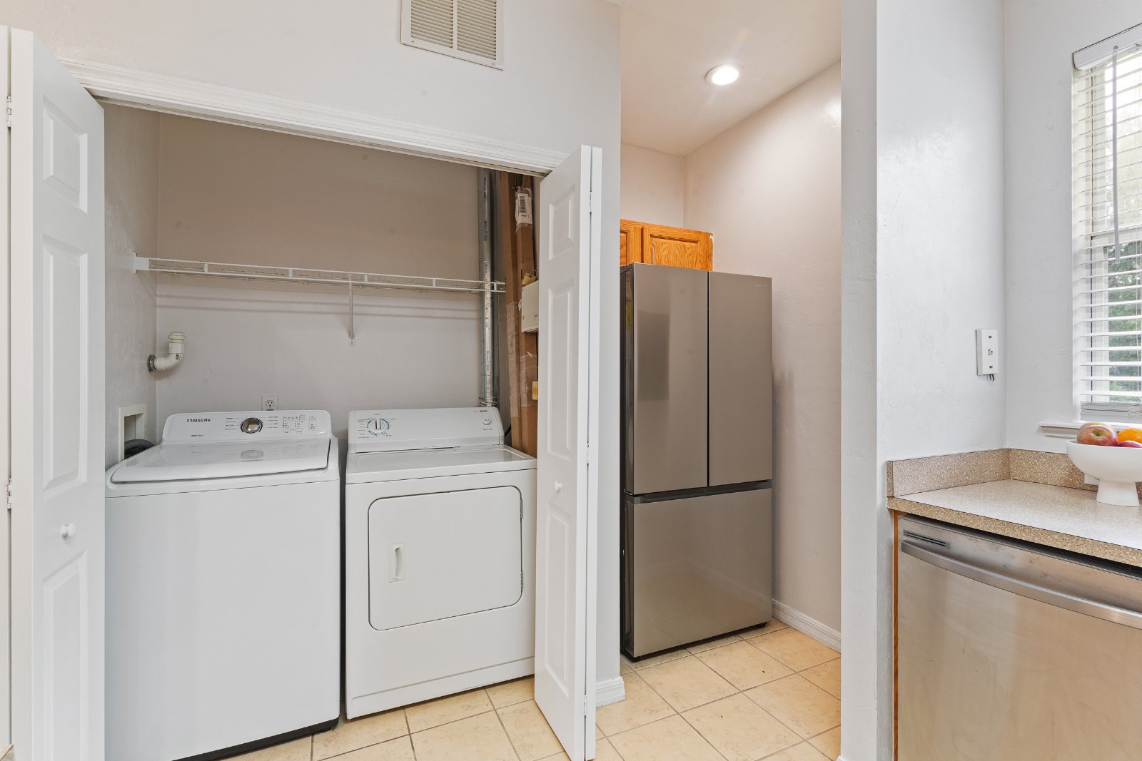 6519 West Newberry Road A10 - 1 property image