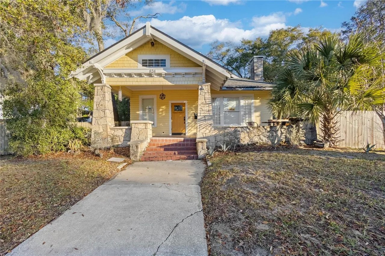 834 East University Avenue - House - 1 property image