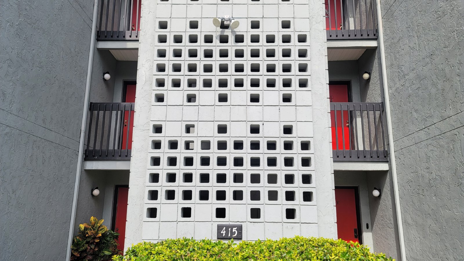 415 Northwest 39th Road - E property image