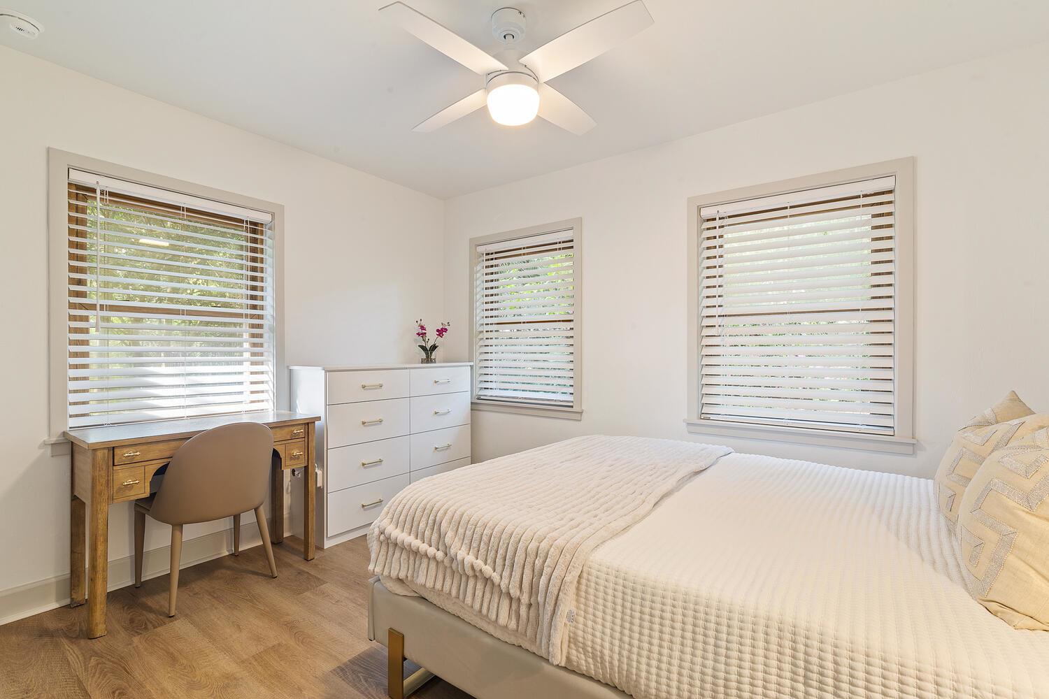 304 Northwest 24th Street - 1 property image