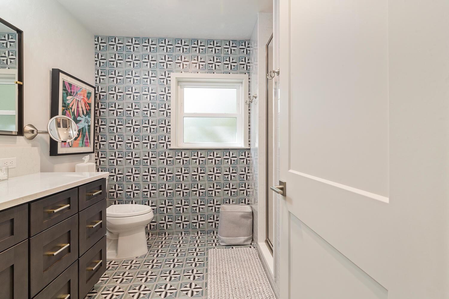 304 Northwest 24th Street - 1 property image