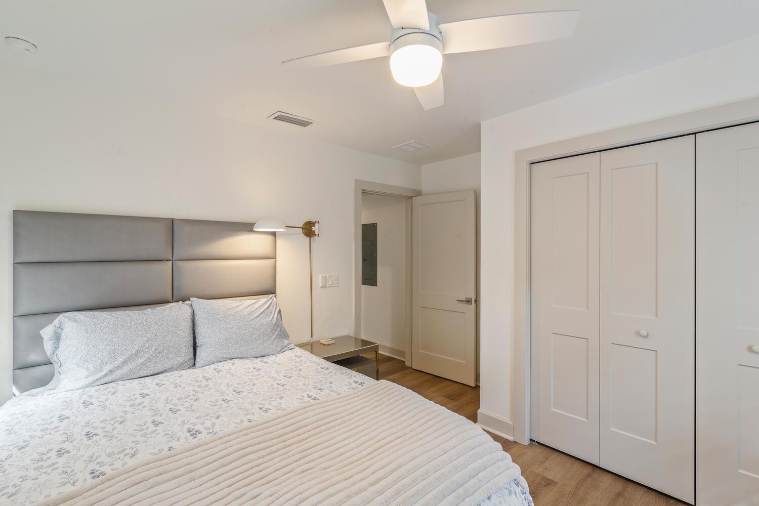 304 Northwest 24th Street - 1 property image