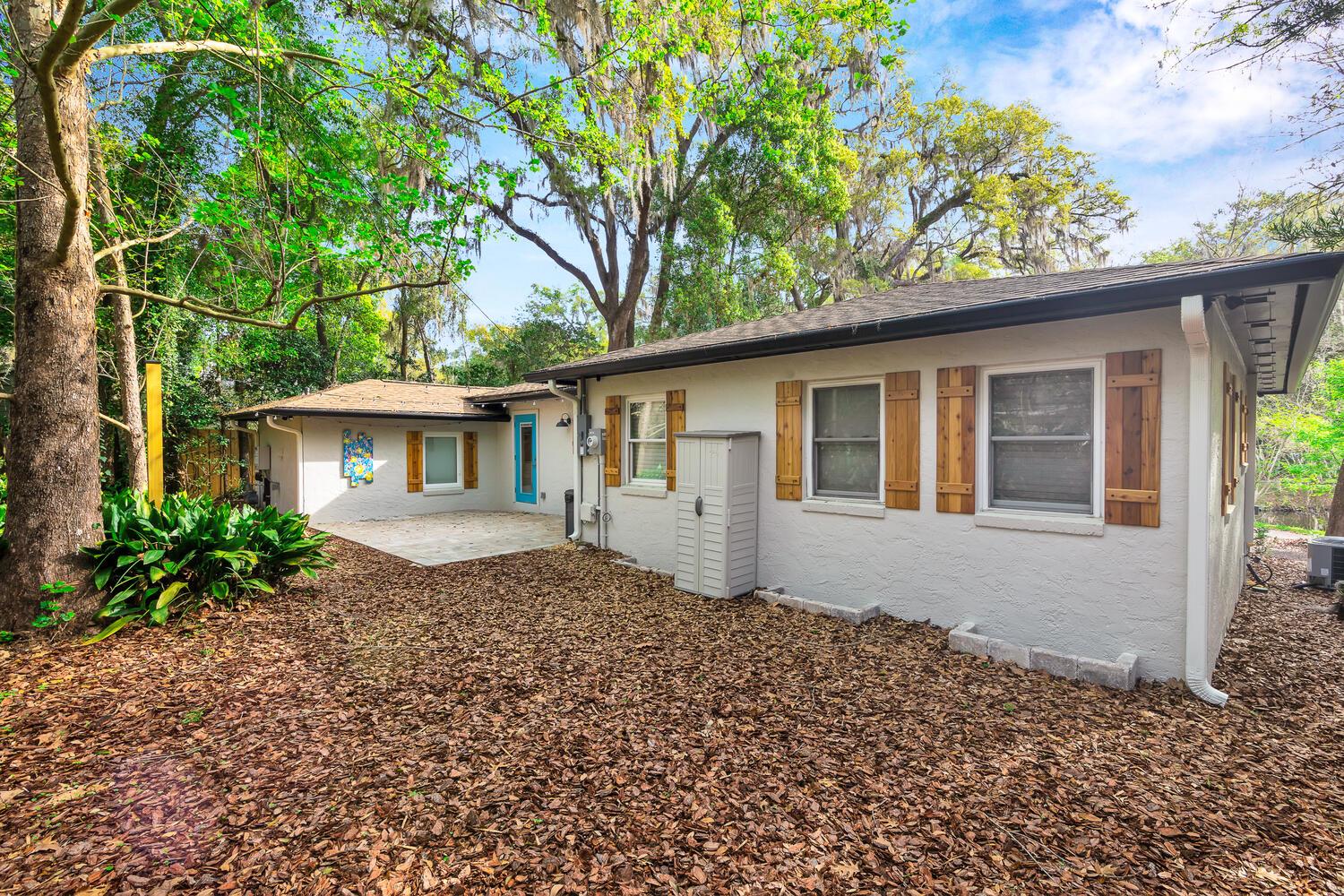 304 Northwest 24th Street - 1 property image