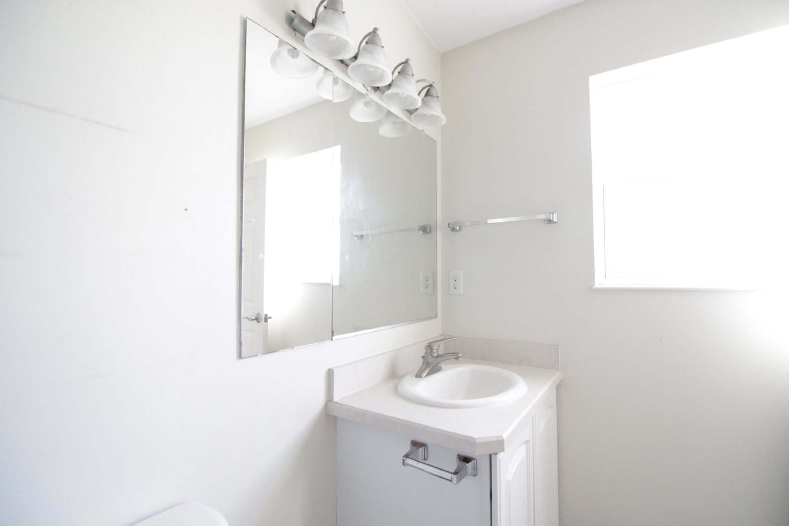 1221 Northwest 35th Avenue - 1 property image