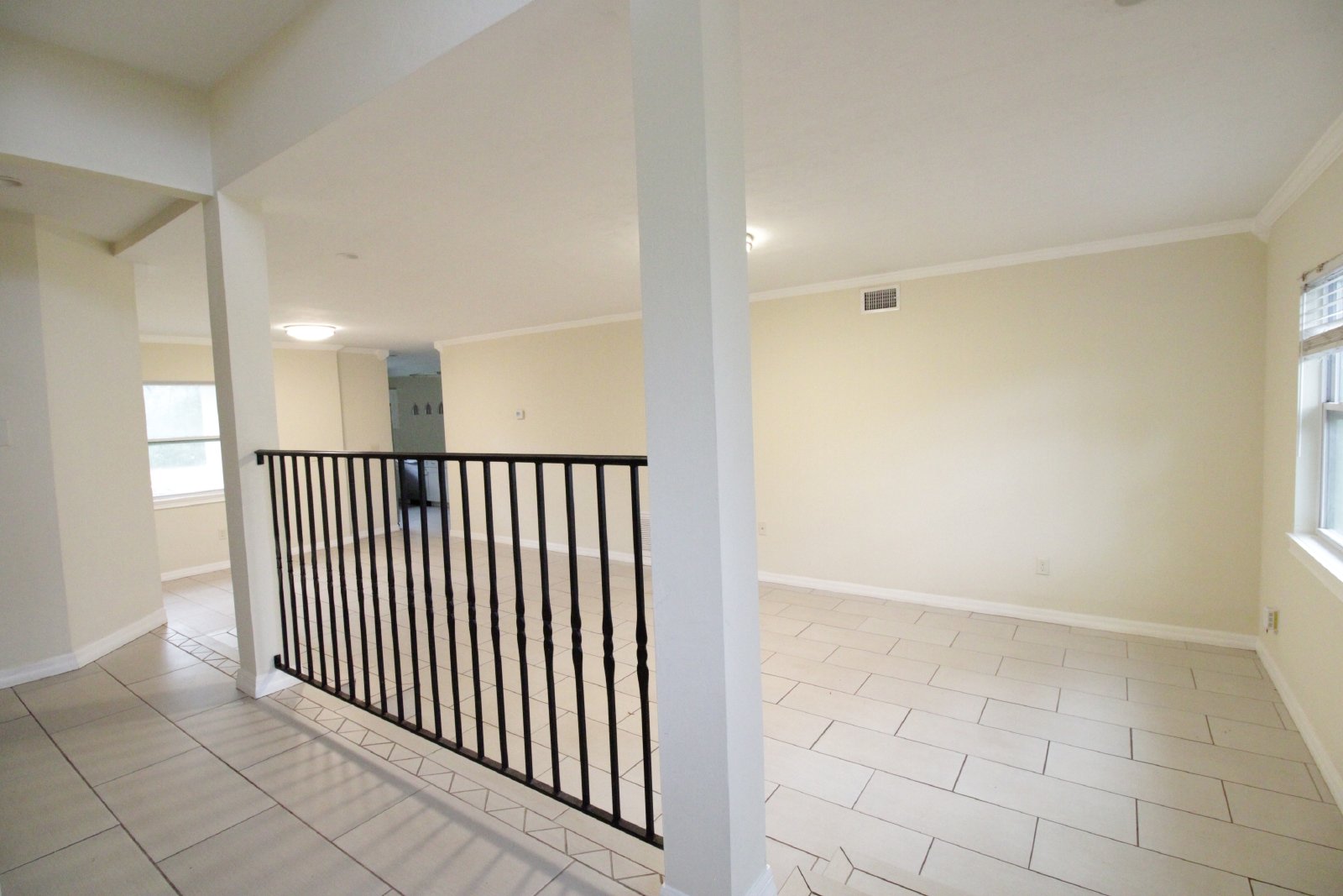 10907 Southwest 24th Avenue - 1 property image