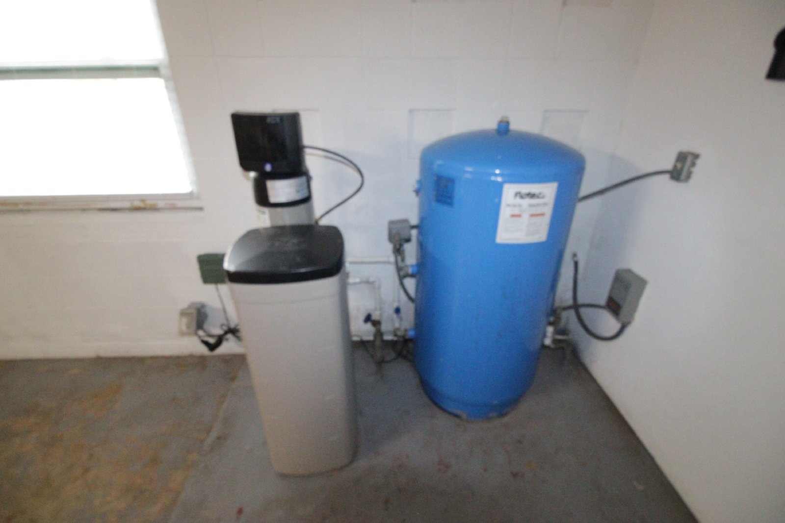 10907 Southwest 24th Avenue - 1 property image