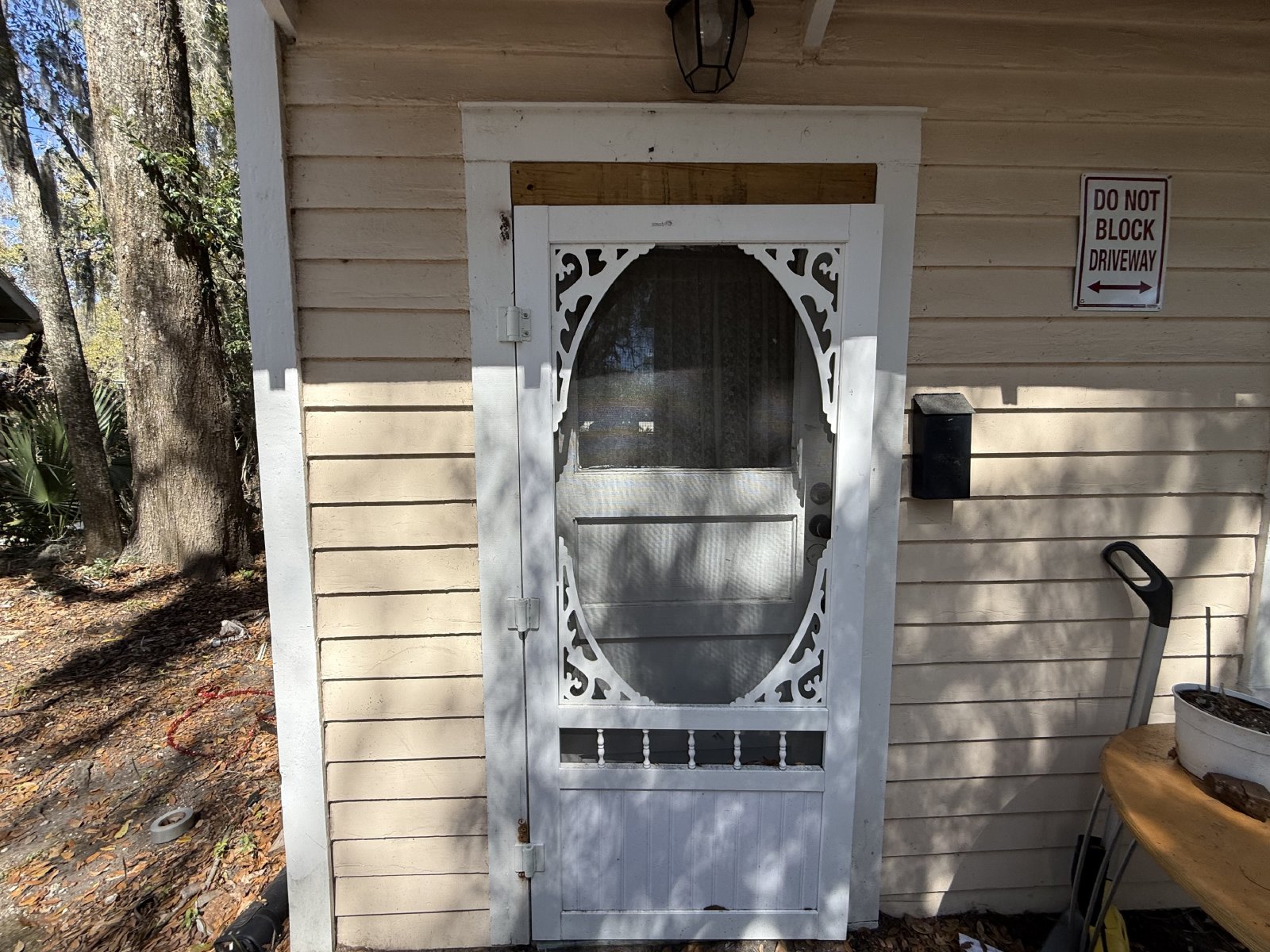 824 East University Avenue - C property image