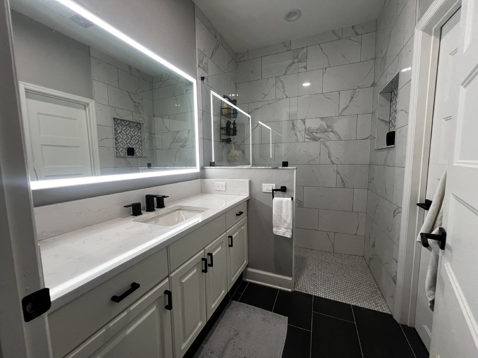 250 Southwest 145th Drive, #21 - 1 property image