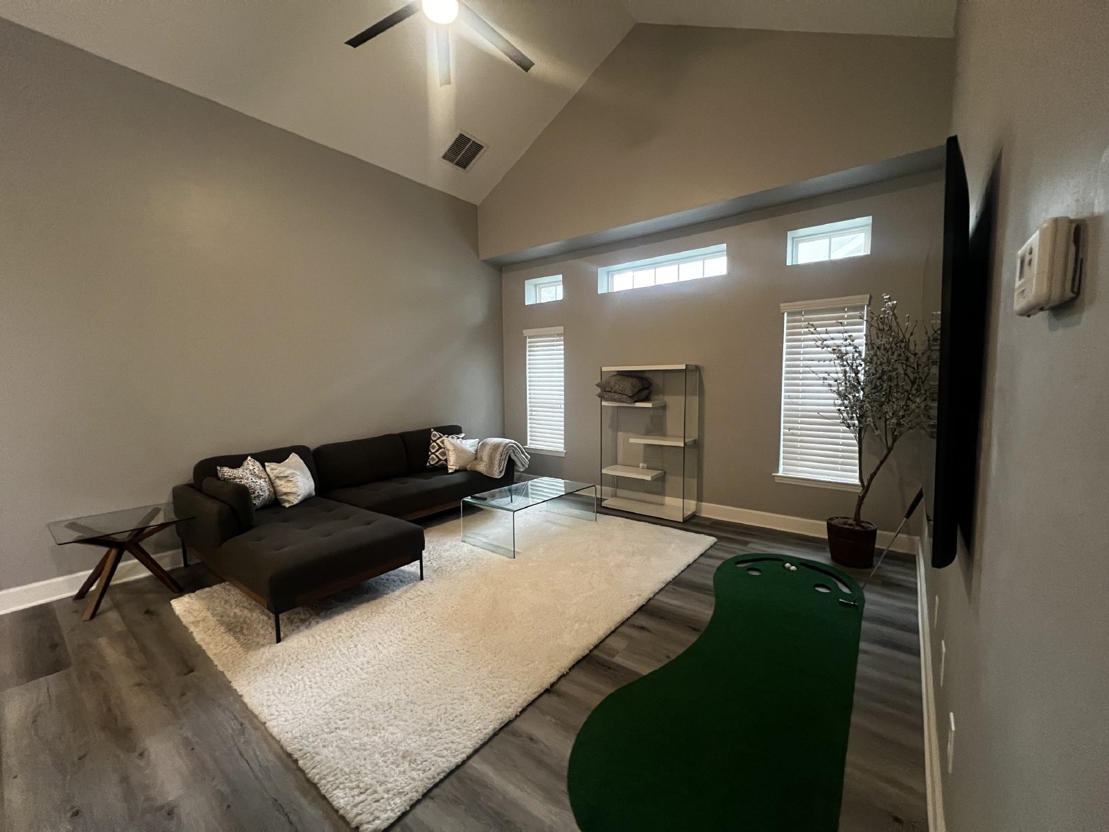 250 Southwest 145th Drive, #21 - 1 property image