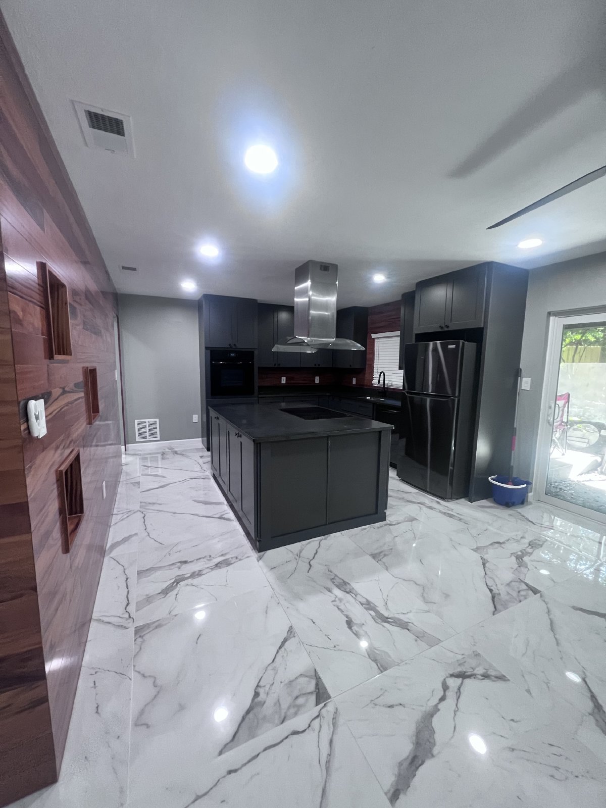 3330 Northwest 24th Avenue - 1 property image