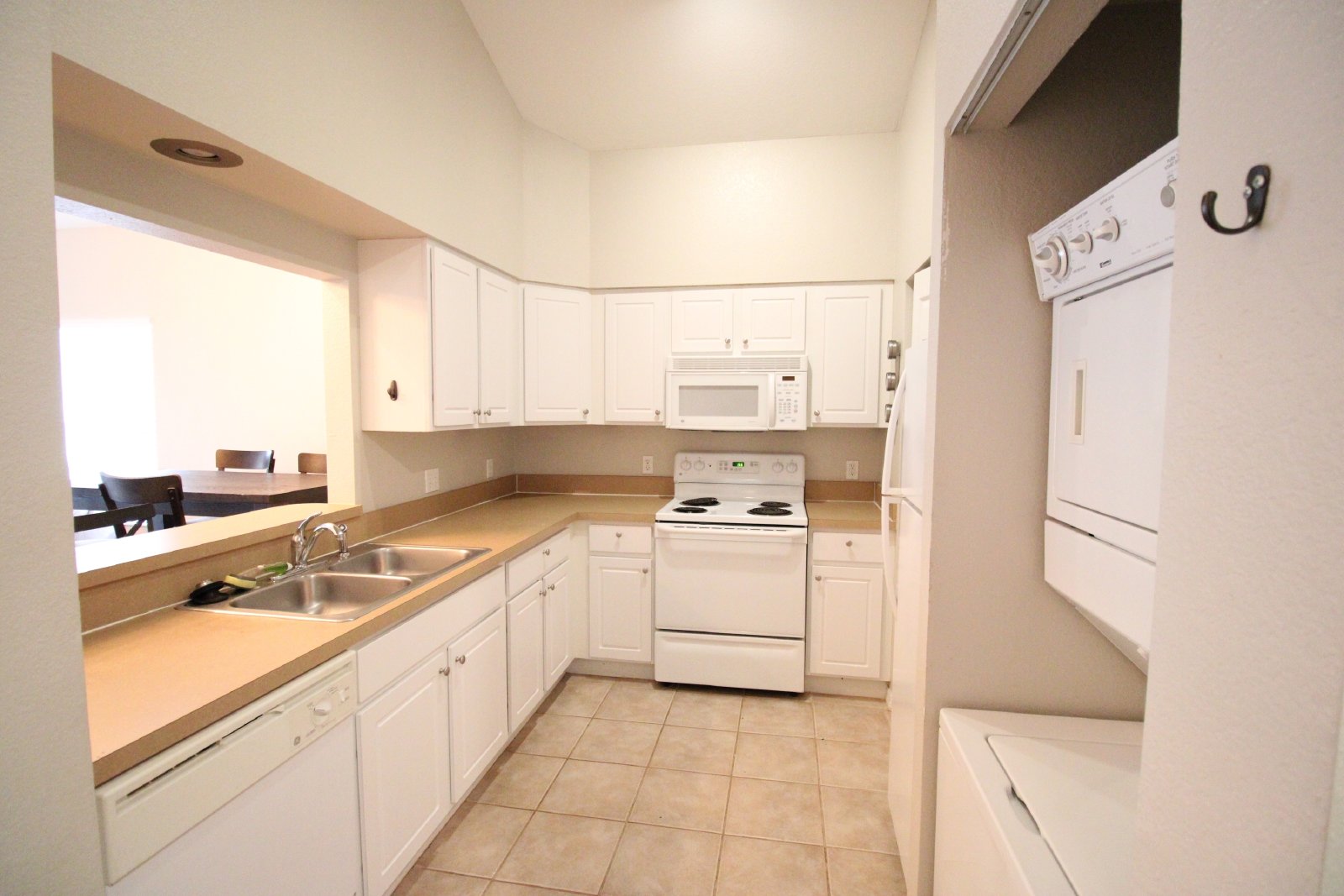 9158 Southwest 51st Road - J303 property image