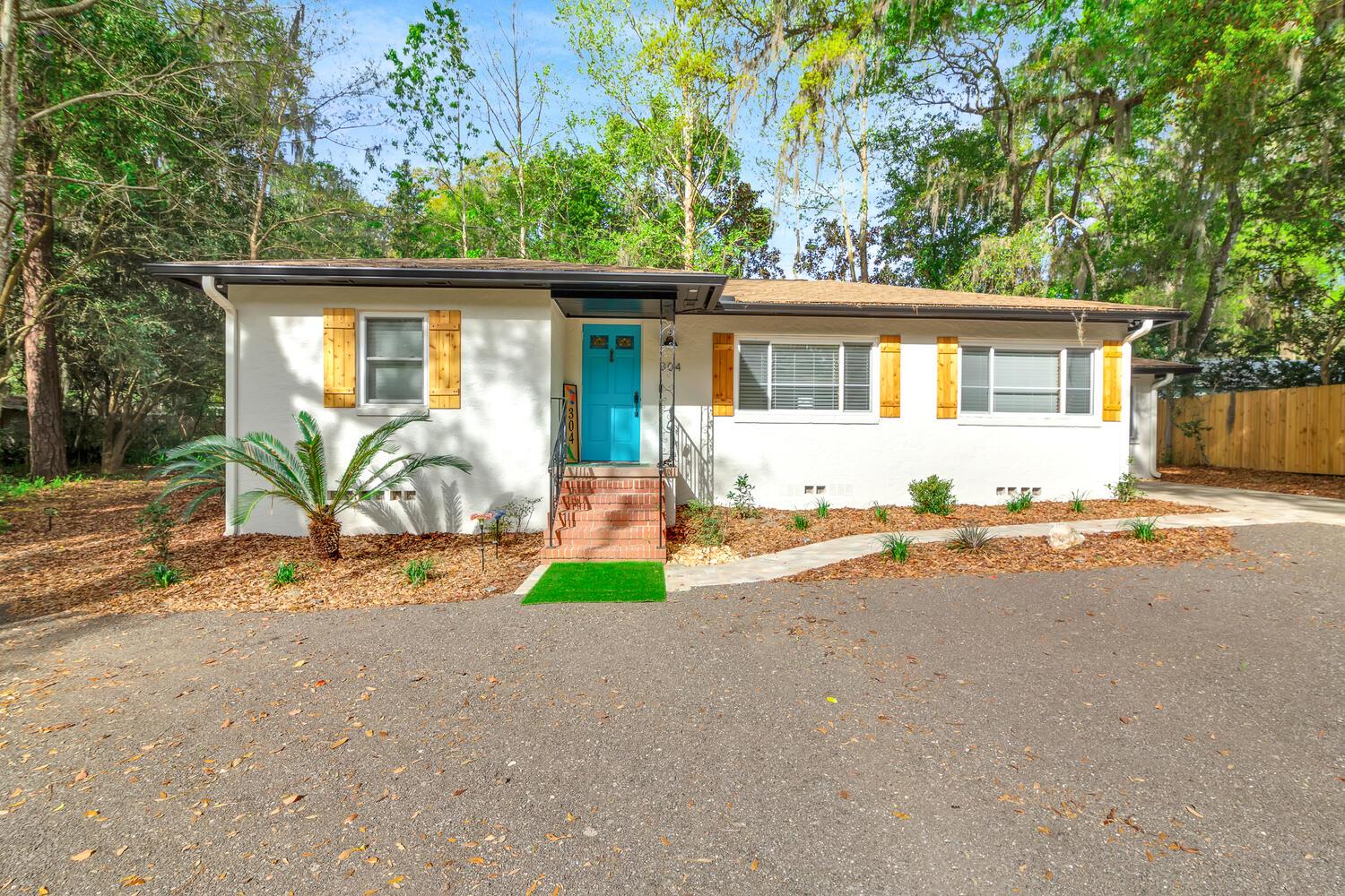 304 Northwest 24th Street - 1 property image