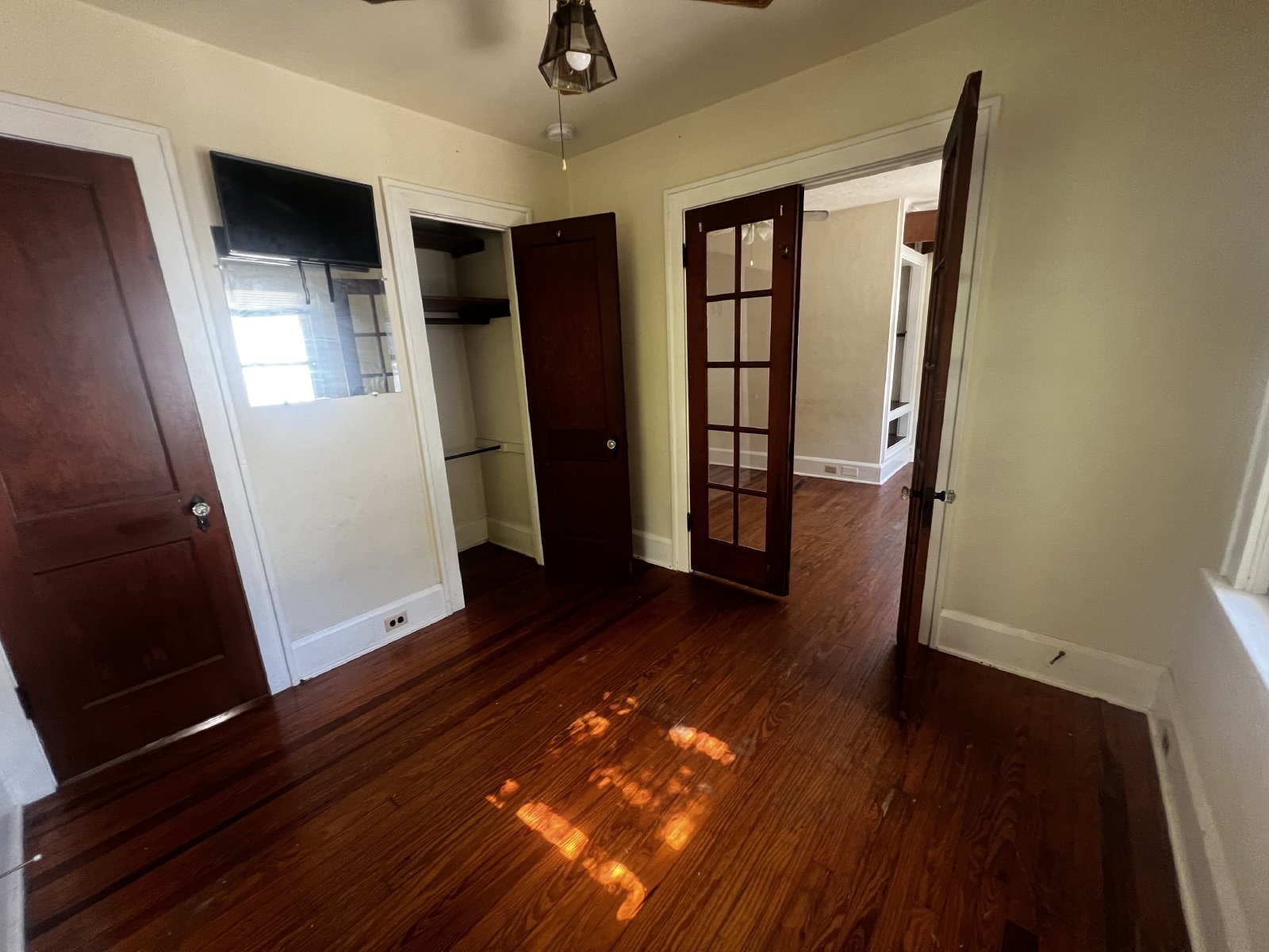 2034 Northwest 3rd Avenue - 1 property image