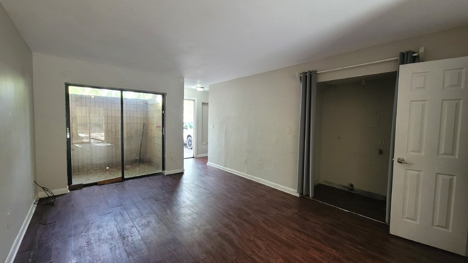 513 Southwest 68th Terrace-UNIT D - 1 property image